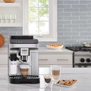 De'Longhi Magnifica Evo with LatteCrema System