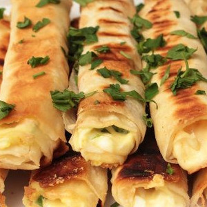 Lavash appetizer with cheese, for a picnic