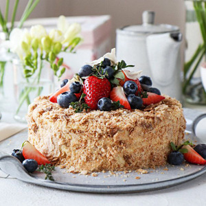 "Napoleon" cake with beer