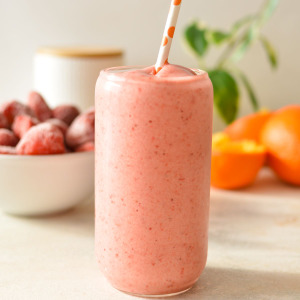 Orange-strawberry smoothie with banana (non alcoholic)